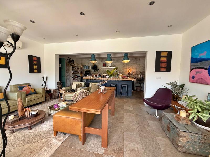 Foto 9364c6b2-5ff1-43e9-bd6b-0ab6f15d2fd8. Chalet mit parking pool in Cala Advocat-Baladrar Benissa