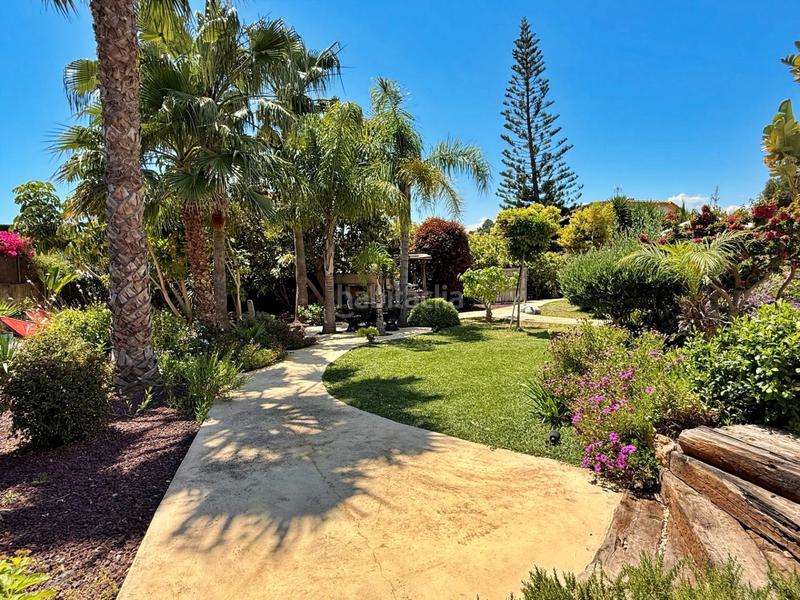 Foto f807ea73-8cf9-4f05-a082-265db9607917. Chalet mit parking pool in Cala Advocat-Baladrar Benissa