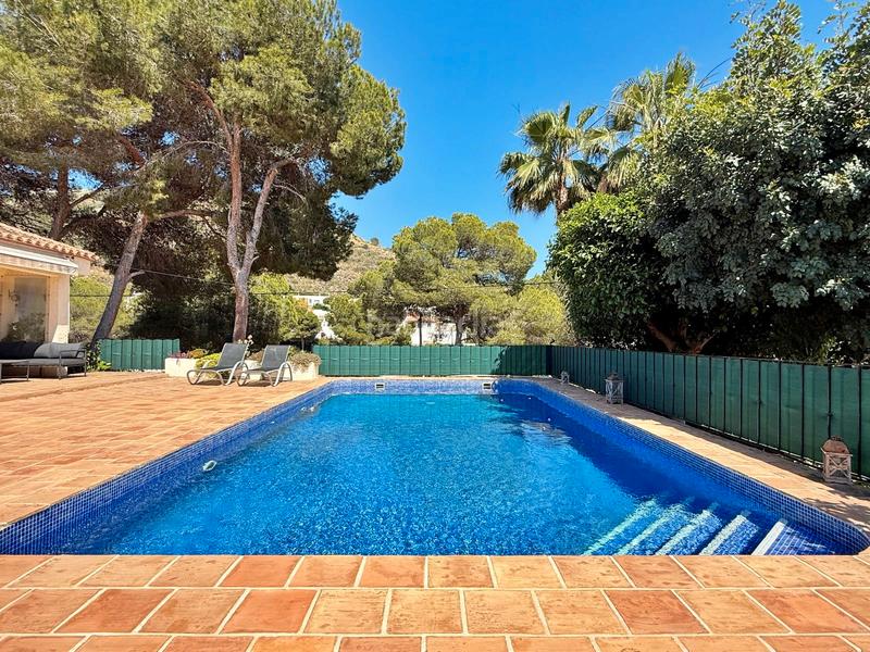 Foto 1625ac26-9e87-45ce-a230-e92d7217403d. Chalet avec chauffage parking piscine dans Paichi Moraira