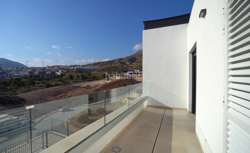 Foto 4b7179f7-8f08-4900-ab0e-7a7db5b3ec5c. Apartament amb calefacció aparcament piscina a Finestrat pueblo Finestrat
