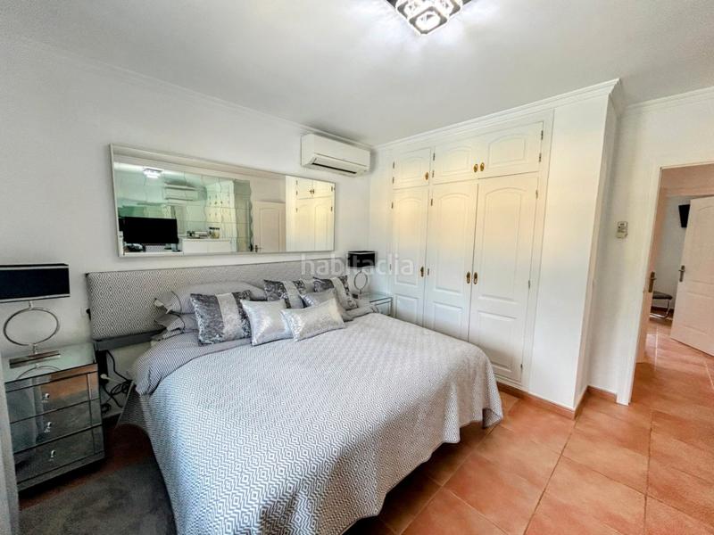 Foto a6d262d4-5caa-4951-9c6d-1a13a1f19713. Chalet mit heizung parking pool in El Montgó Dénia