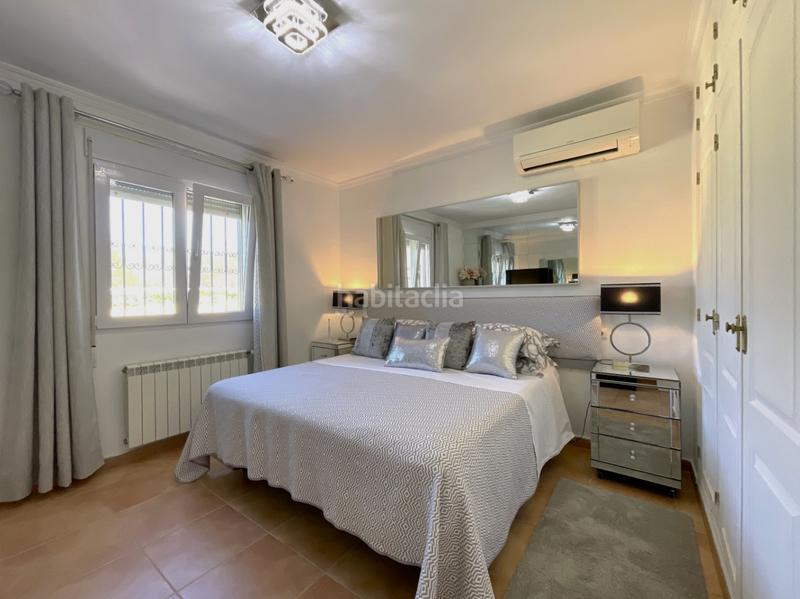 Foto d939f84a-ff30-40a9-8d29-399006ae9780. Chalet with heating parking pool in El Montgó Dénia