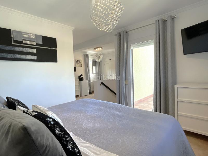 Foto eed277cc-7b2f-49a9-8de7-f64e29a5d4fd. Chalet with heating parking pool in El Montgó Dénia