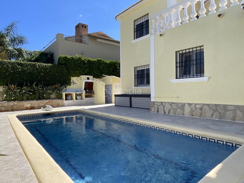 Foto bf26e27c-9e57-45e8-a0b1-4b0ee587bda0. Chalet con riscaldamento parcheggio piscina in El Montgó Dénia