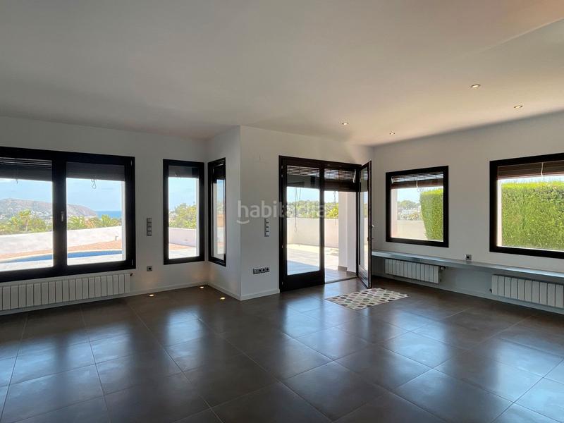 Foto 24dba772-1f8c-4ea6-aeb2-02007b11da28. Chalet con riscaldamento parcheggio piscina in Casco Urbano Moraira