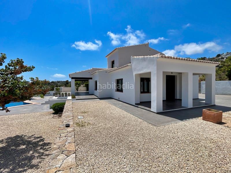 Foto baed943d-585f-44d9-b4e2-22457a7fc84a. Chalet con riscaldamento parcheggio piscina in Casco Urbano Moraira