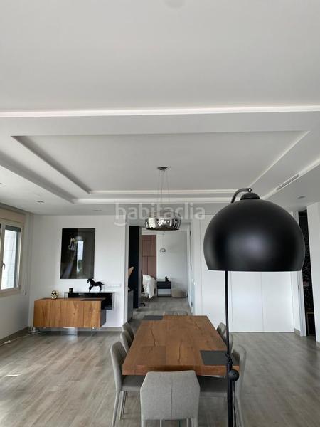 Foto efc39946-c495-46a3-a8cd-5f55a0797573. Chalet en Campello Pueblo Campello (el)