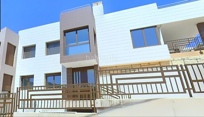 Foto 0c09c3e6-c8aa-4512-9480-b6a4796330ec. Chalet con riscaldamento parcheggio piscina in Campello Pueblo Campello (el)