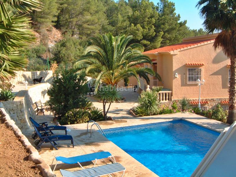 Foto 13a8407c-76f0-439b-a735-a66f0fc83a07. Chalet en Oltamar - Cucarres Calp