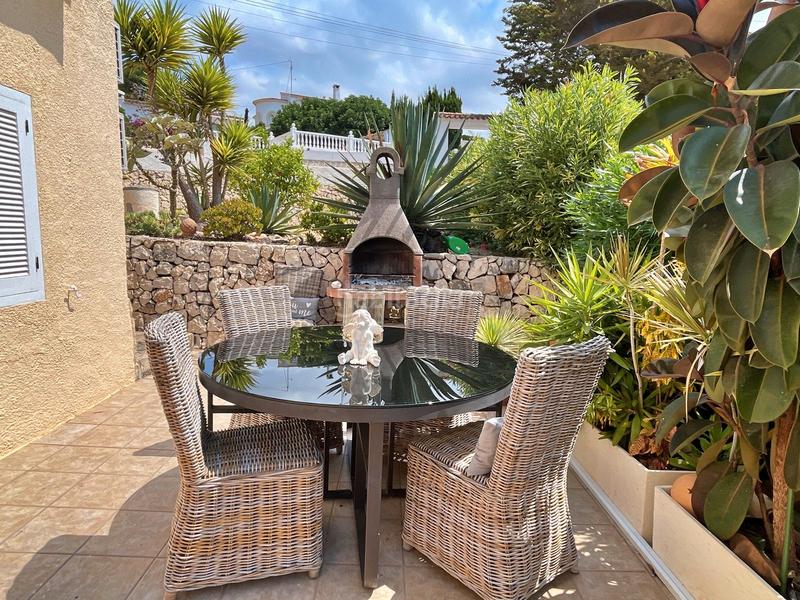 Foto 24ef0b5e-9b3b-4b77-ac45-8e00f1e46540. Xalet amb calefacció aparcament piscina a La Fustera Benissa