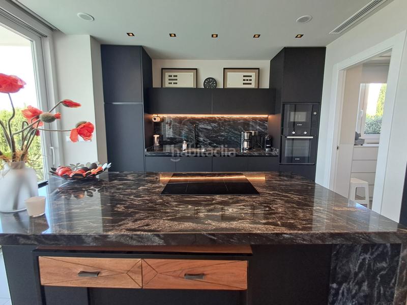 Foto 2da10e0b-16d1-4d09-826f-c842fb0fadf1. Chalet avec chauffage parking piscine dans Finestrat pueblo Finestrat