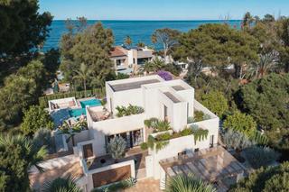 Chalet in Las Rotas / Les Rotes