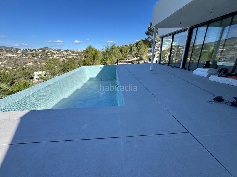 Foto b5b3e06d-6db1-4fba-acb0-762f70654cd1. Chalet dans La Empedrola Calp