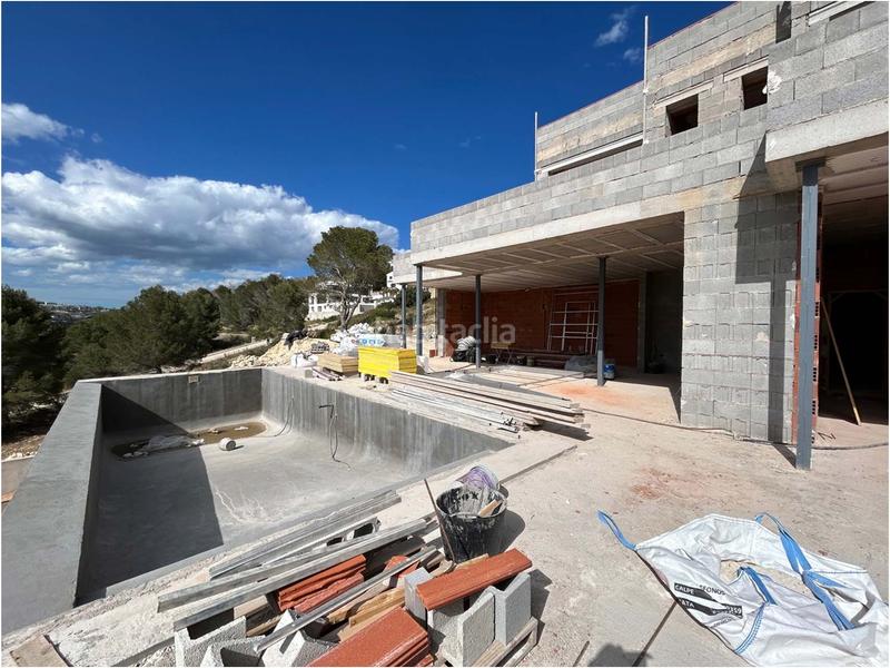 Foto e35f7d76-a819-4b76-8ff6-1398bc0c9b60. Chalet in La Empedrola Calp