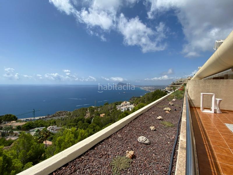 Foto 25e1d669-f9fd-4983-ab15-3c9c65ab2f4e. Apartment with heating parking pool in Mascarat Altea