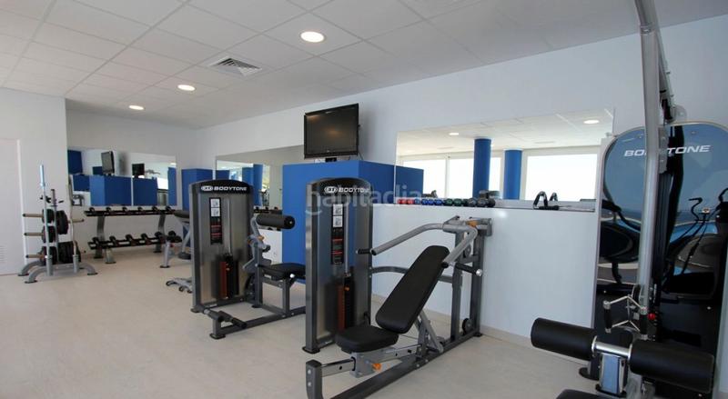 Foto 7dbf3a53-2553-4650-ad2e-45767743a04c. Apartment with heating parking pool in Mascarat Altea