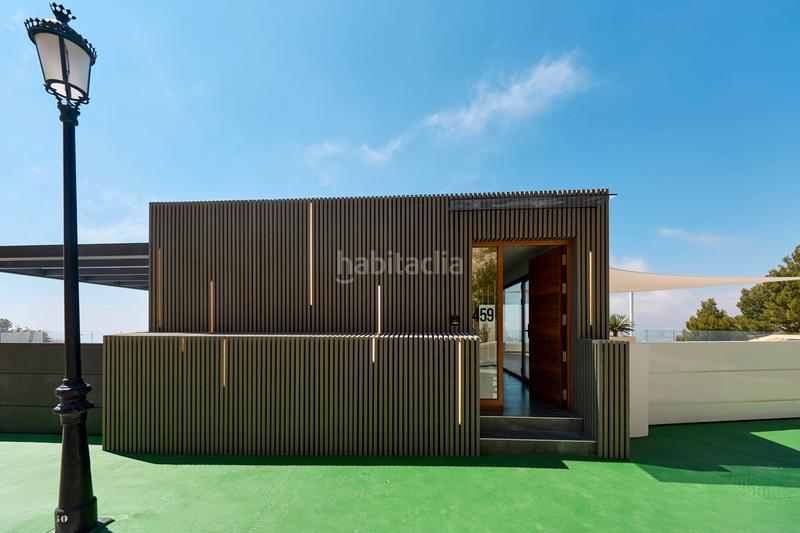 Foto f64e9734-c30b-46a3-a34b-becba829bbe8. Chalet with pool in Altea hills Altea