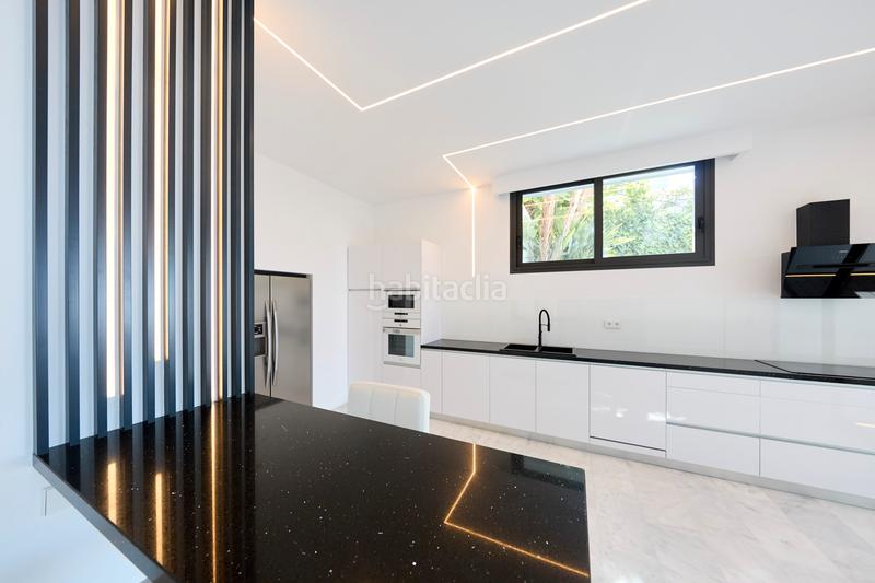 Foto 34cbf050-a817-4493-993c-0f0ce7bebf04. Chalet con piscina in Altea hills Altea