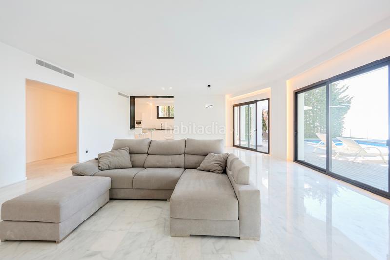 Foto f8d455f5-e31a-4923-aadf-1f751e9b2220. Chalet con piscina in Altea hills Altea