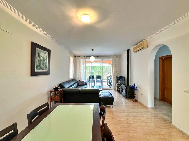 Foto bd8c53ec-67c0-46fc-a430-bc2500b0af22. Apartamento en Cometa Calp