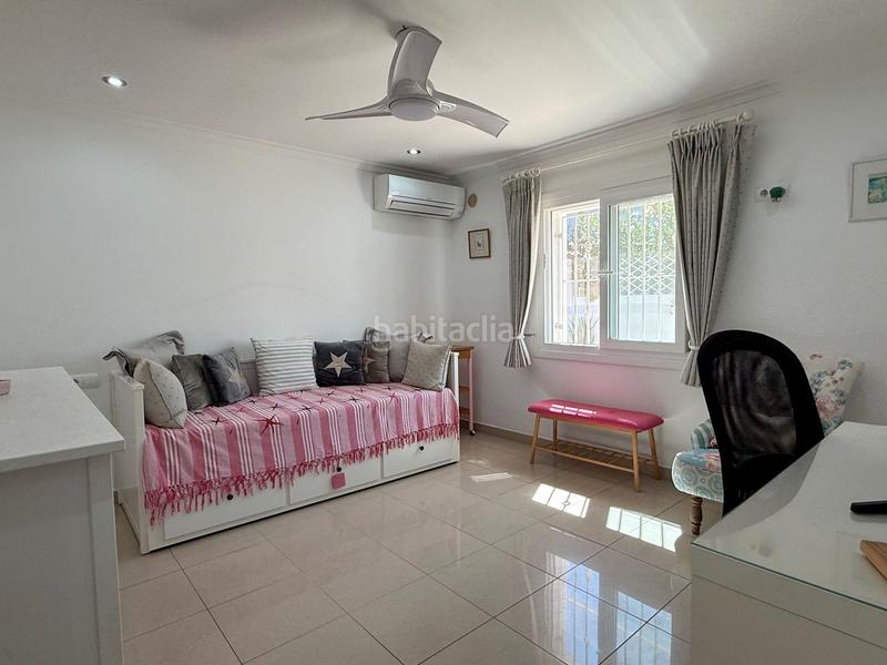 Foto 1d545a76-8111-4365-a24b-8a8370ace7f0. Chalet with heating parking in Paichi Moraira