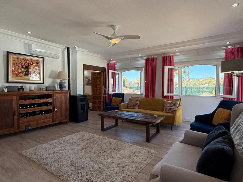 Foto 5c754848-051f-4d97-a2a4-46d15851d084. Chalet con riscaldamento parcheggio in Paichi Moraira