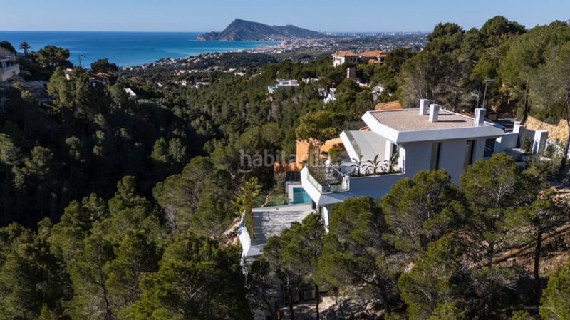 Foto 02afd66b-a74d-47c9-9256-864b31f7c6f5. Chalet en Mascarat Altea