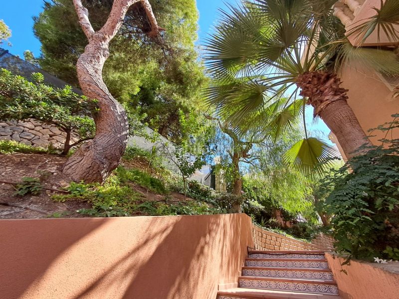 Foto b92fc79e-eb91-4a50-9218-5877c1620c88. Apartament amb calefacció aparcament piscina a cala Finestrat Finestrat