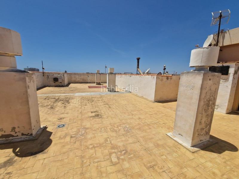 Foto d63af5d0-e81d-43f8-a6bd-693324a34b08. Piccolo appartamento con parcheggio piscina in Playa Flamenca Orihuela