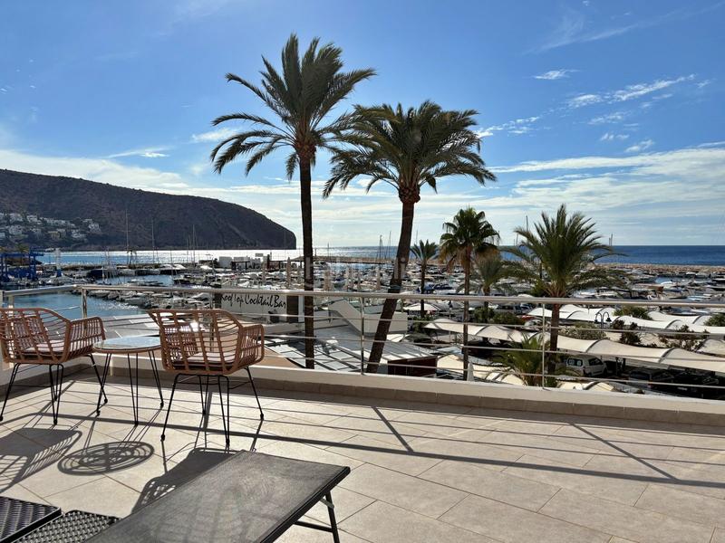 Foto 1f7d9448-b06c-45f1-b02d-42cd2fbe36e3. Location appartement dans Casco Urbano Moraira