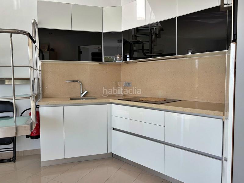 Foto 45987ca9-e6bd-408b-aed9-a3c273408911. Location appartement dans Casco Urbano Moraira