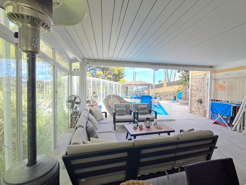 Foto f4345253-52ff-4eb2-a263-eaf712fbd873. Chalet avec chauffage parking piscine dans Montebello - Nou Espai Nucia (la)