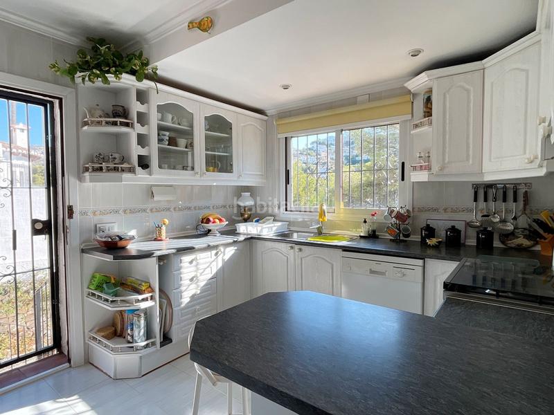 Foto aa16bd99-7847-4b24-aa6f-a688378d8fd0. Xalet amb calefacció aparcament piscina a Paichi Moraira