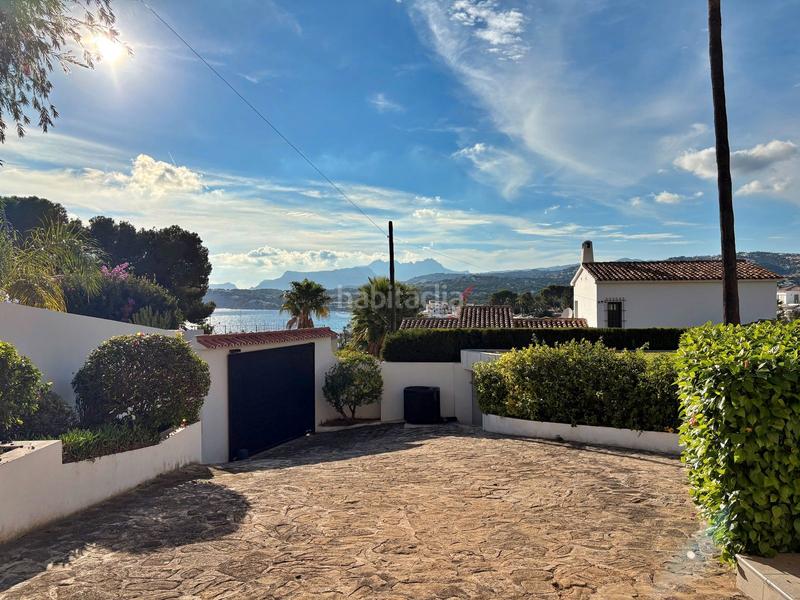 Foto 8881f003-9875-428d-9211-0729b8b45f81. Chalet mit heizung parking pool in El Portet-Pla del Mar Moraira