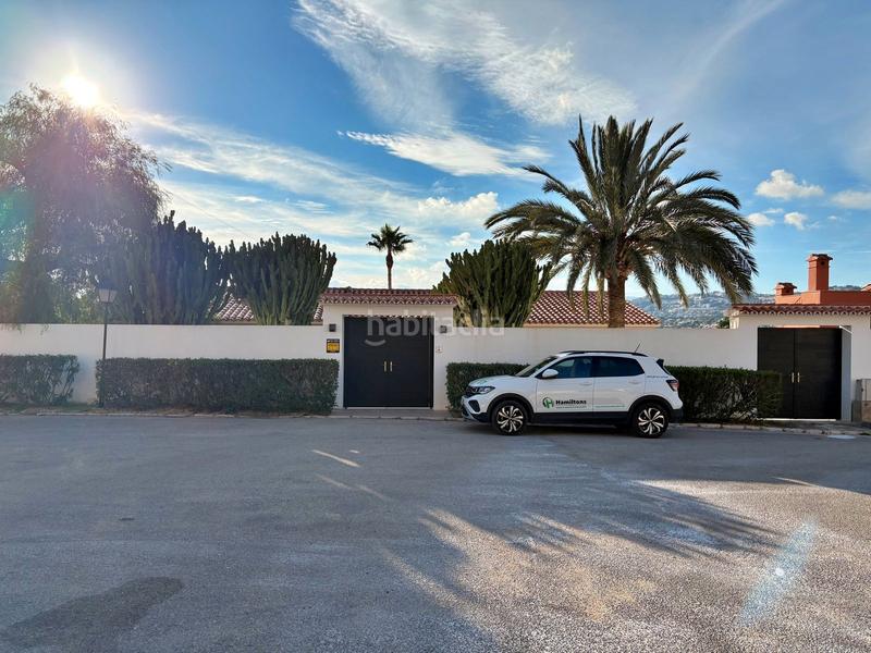 Foto 9e4072bf-fe78-4517-a8ab-71f4be561378. Chalet mit heizung parking pool in El Portet-Pla del Mar Moraira