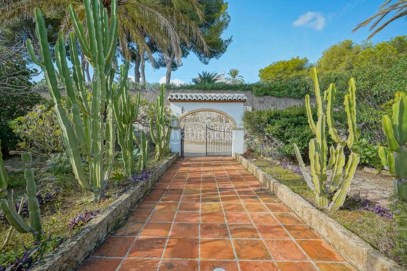 Foto f84e5510-70fc-472f-a798-98ecbf4da407. Chalet with pool in Partida Comunes-Adsubia Xàbia