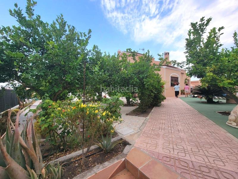 Foto 24f098f5-a7fc-4b32-a187-b63737031c61. Chalet mit heizung parking pool in Torreblanca Torrevieja