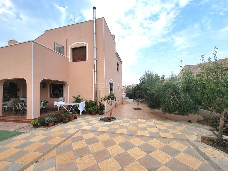 Foto 3dc35c47-0c40-400d-9c79-488a3cc11e72. Chalet mit heizung parking pool in Torreblanca Torrevieja