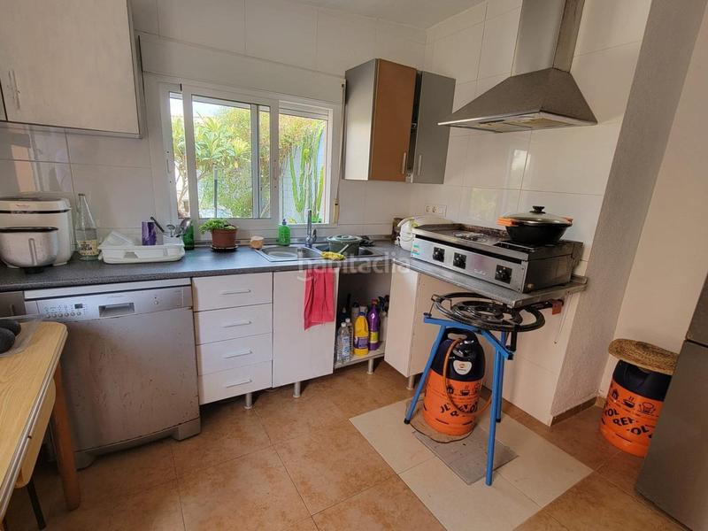 Foto 18c5be40-5137-4797-90f7-620f503914ad. Chalet with heating parking pool in Torreblanca Torrevieja