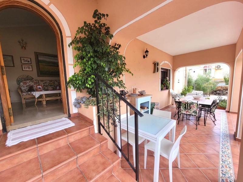 Foto 92130ff7-a644-4ec7-98fe-243fb1cbfd94. Chalet with heating parking pool in Torreblanca Torrevieja