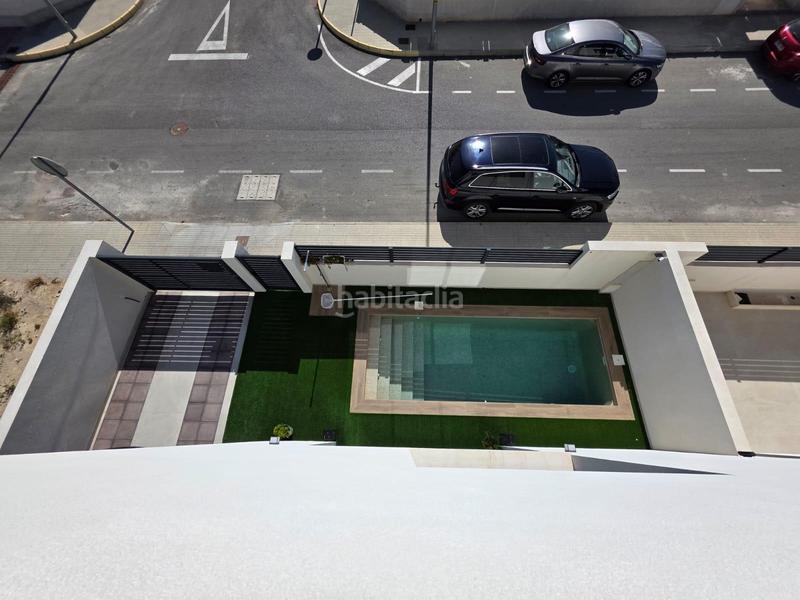 Foto b7b7835d-cdc9-4520-ac58-42cb864a68b8. Chalet en Benijófar