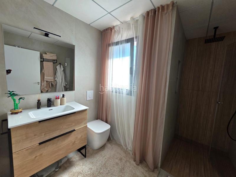 Foto dcaaa935-92b6-43cc-b80c-44f2b9a4fc89. Chalet en Benijófar