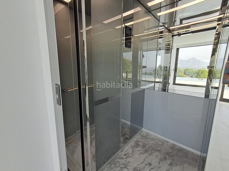 Foto b4527b58-d737-4c8f-970d-ba5c5077ada0. Chalet mit heizung parking pool in Altea hills Altea