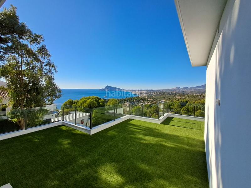 Foto 2251cc51-b5ec-4017-95c7-eadbc665cb0d. Chalet avec chauffage parking piscine dans Altea hills Altea