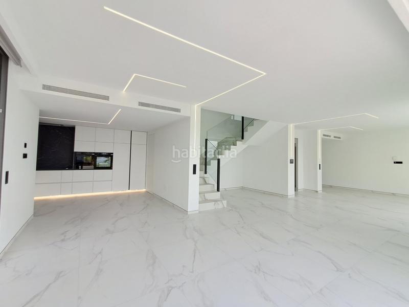 Foto 6f777f43-798b-46bc-b8f8-6974d126d57e. Chalet avec chauffage parking piscine dans Altea hills Altea