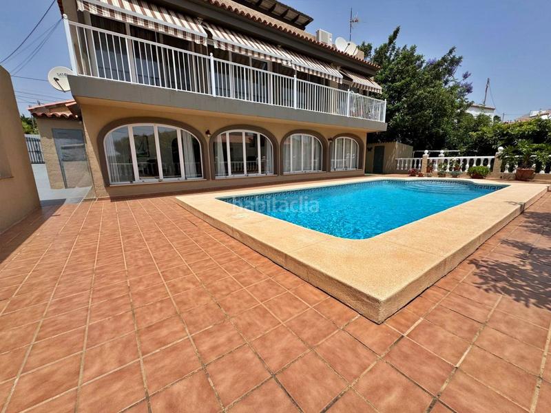Foto 53003a08-6144-440f-9b87-431405440778. Lloguer apartament amb aparcament piscina a Pueblo Calp