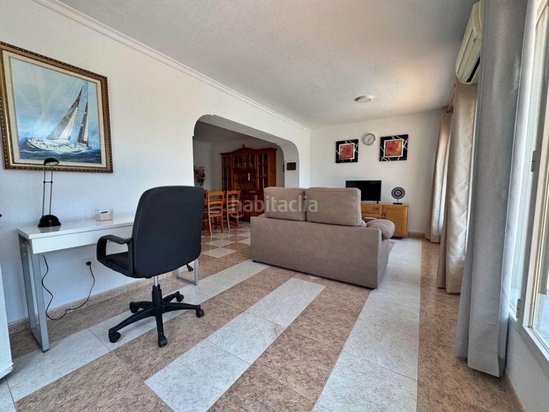 Foto 0b2b176f-21c6-4dad-a9ca-fb38184a1f9d. Alquiler apartamento en Pueblo Calp