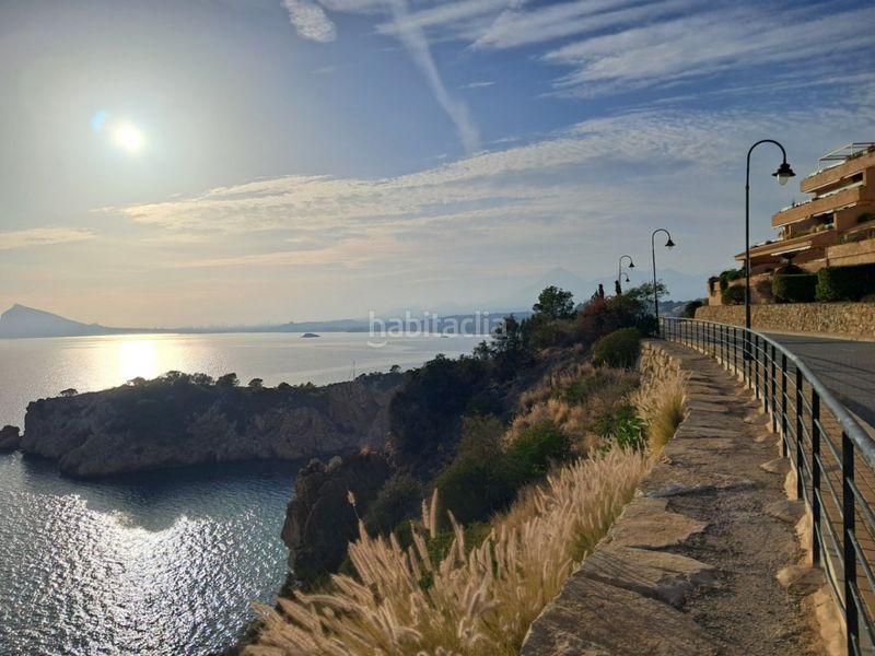 Foto e2674f00-6198-488b-a4c4-64328d147848. Alquiler apartamento en Mascarat Altea