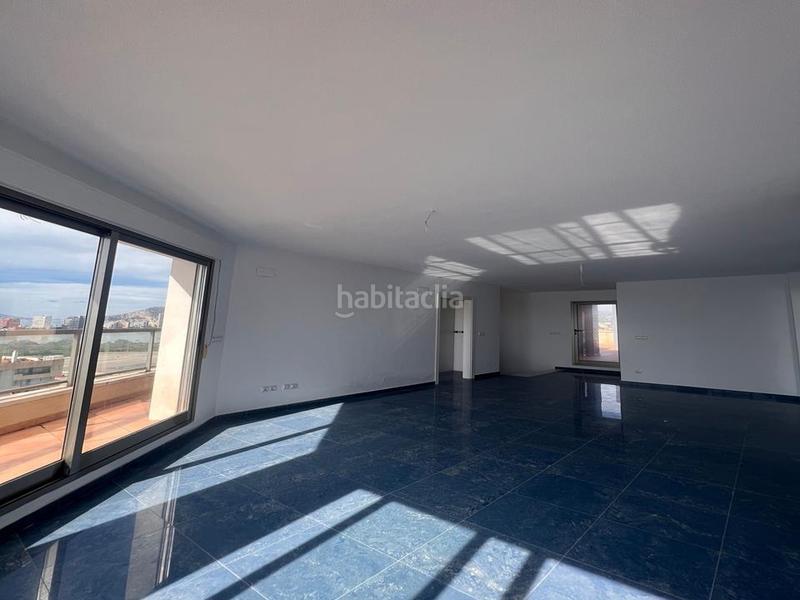 Foto 892a7eaf-7ce7-42b7-af39-46d4408f4fd3. Apartament amb aparcament piscina a Zona Levante - Playa Fossa Calp