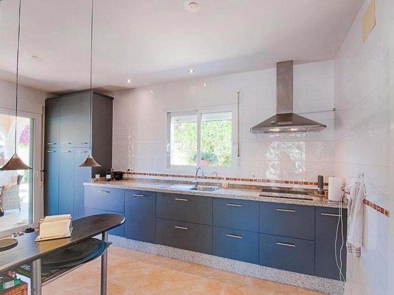 Foto 04750c77-bf90-4e9f-aab4-f6153b1f3573. Chalet con riscaldamento parcheggio piscina in Benimeit-Tabaira Moraira